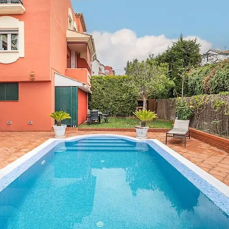 House - 8 Persons-pool Heater-wifi Holiday home *
